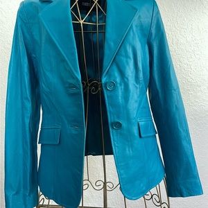Metro Style genuine leather women jacket. Size 4, color turquoise. New, no tugs